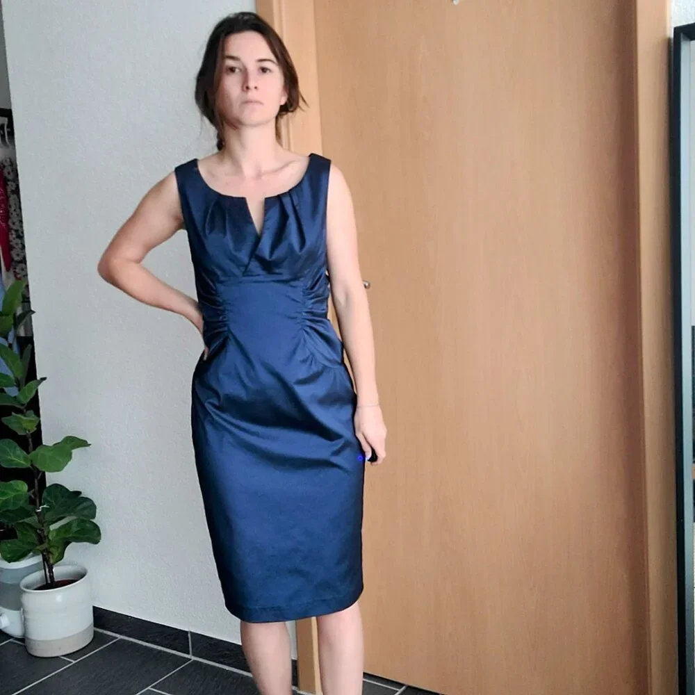 Adrianna Papell Taffeta Metallic Navy Blue Sleeveless Knee Length Evening Dress - Picture 5 of 13